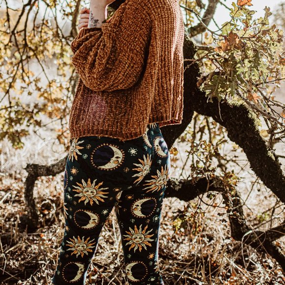 Moon & Star Astrological Leggings - Picture 5 of 5